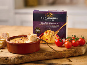 Black Bomber Welsh Rarebit Cheese Bake 150g